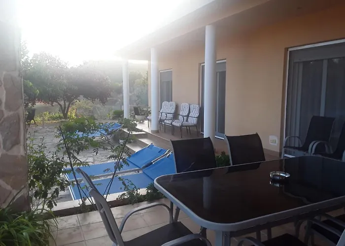 Casa Laure Y Mª Jose Feriehus *