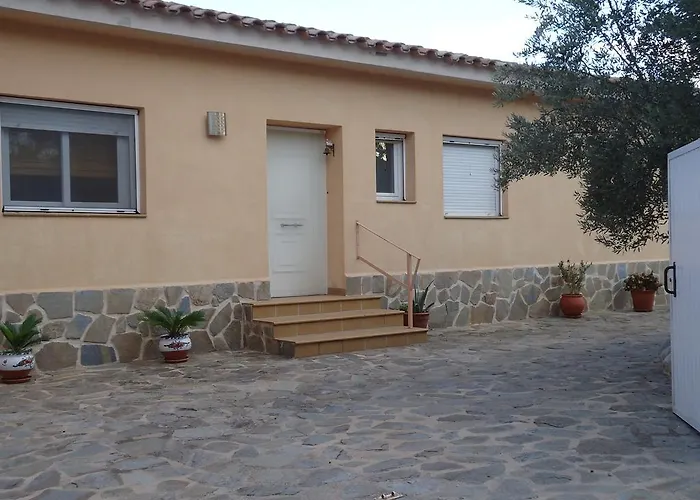 Casa Laure Y Mª Jose